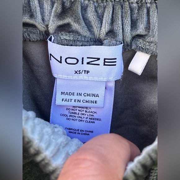 NOIZE Jogger Set Chelsi Zip-Up Hoodie & - Picture 13 of 16